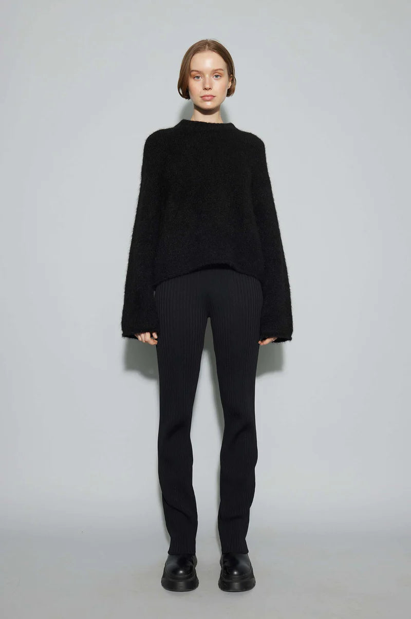Oval Square OSCult Knit O-Neck