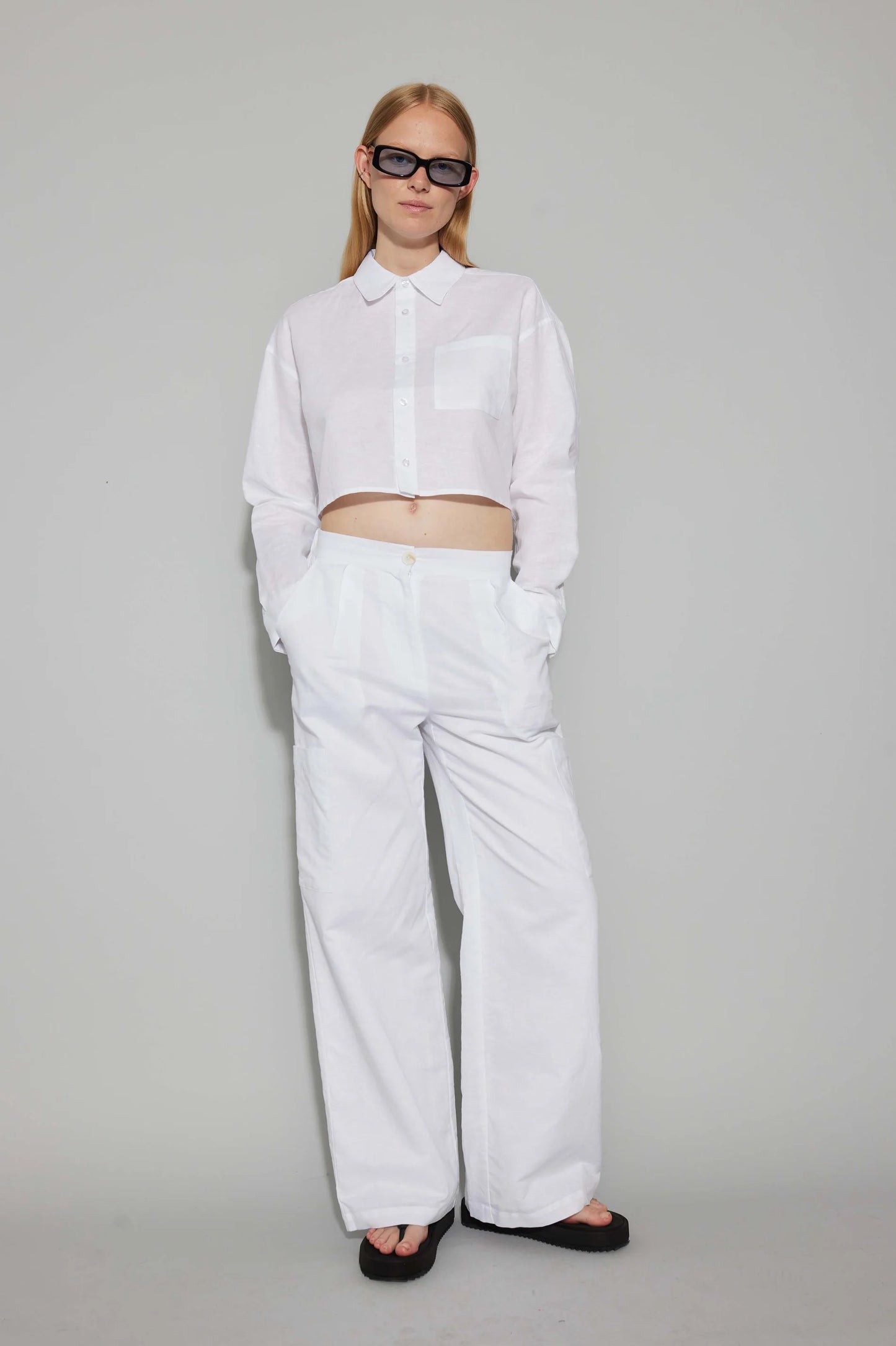 Oval Square Leo Cropped Shirt