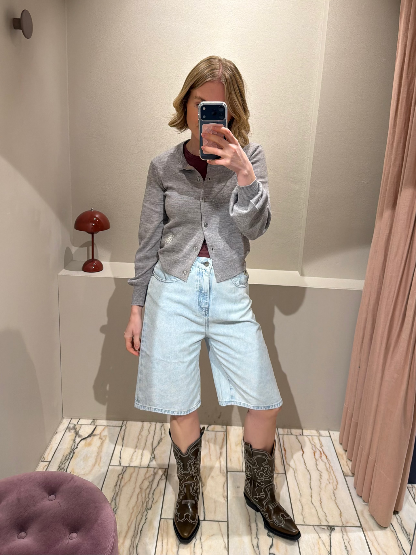 LOIS Camille Short Snow Bleached