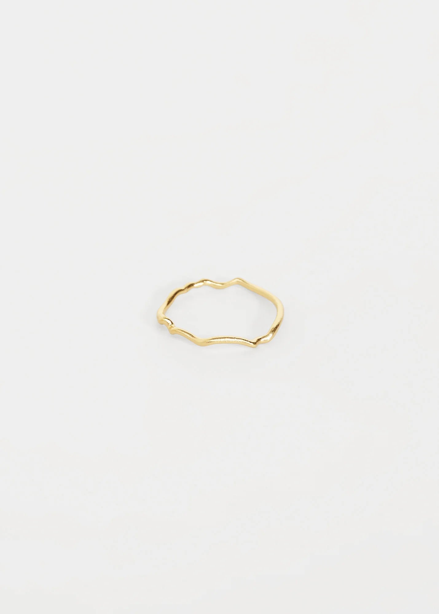 Trine Tuxen BEA RING · GOLDPLATED