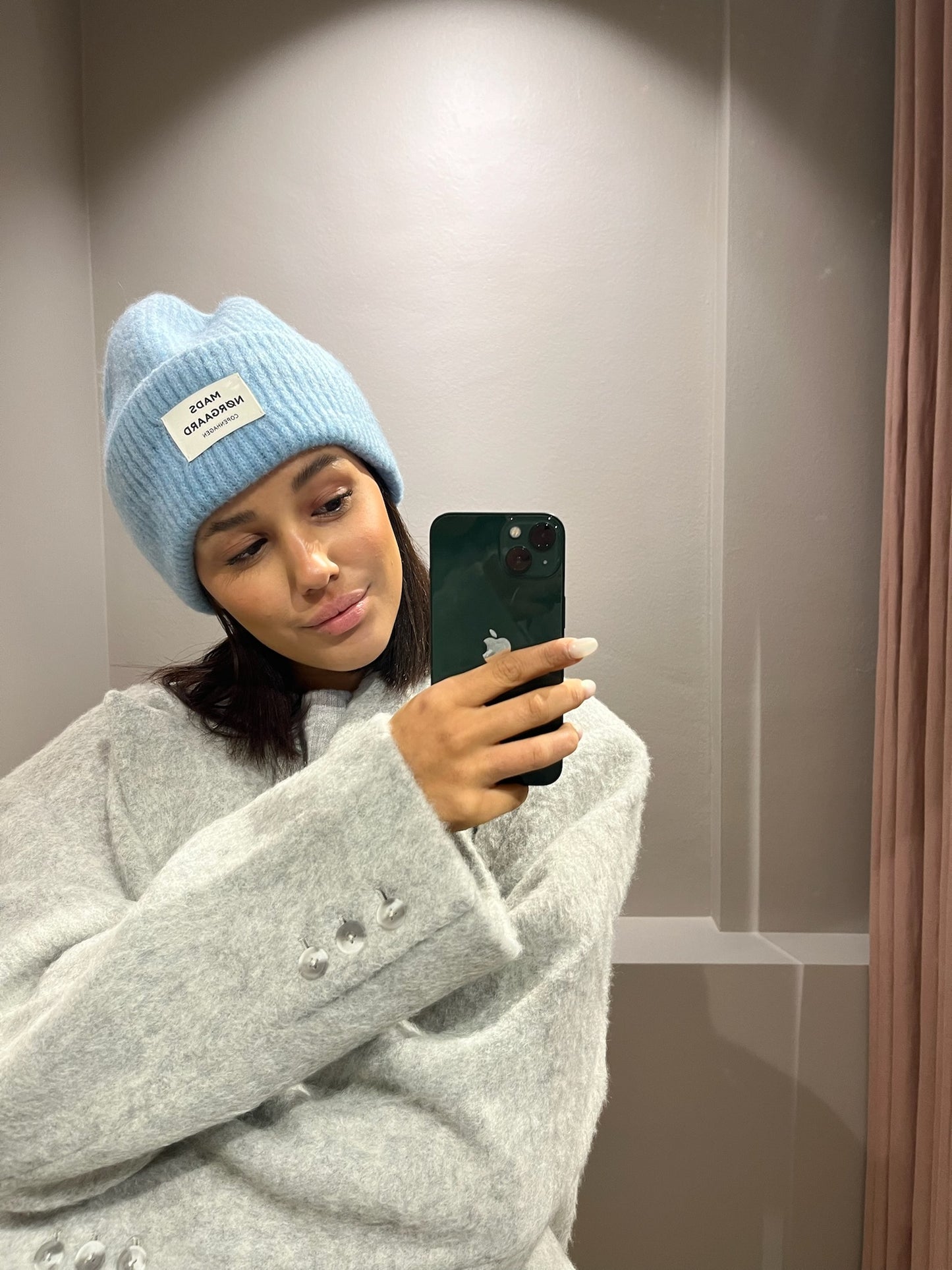 Mads Nørgaard Tosca Anju Hat