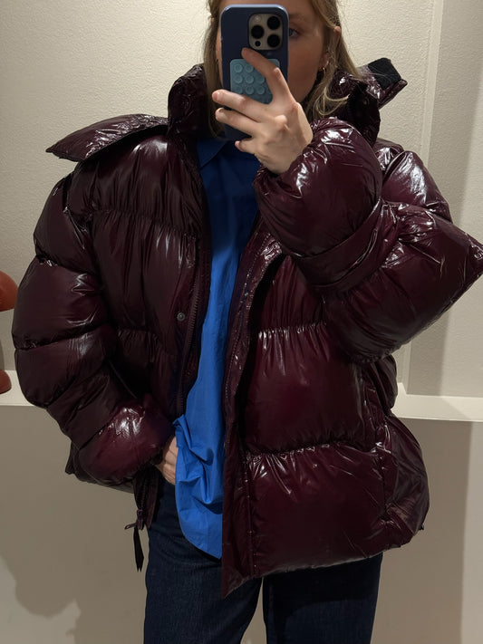 Oval Square Active Hood Jacket Burgundy