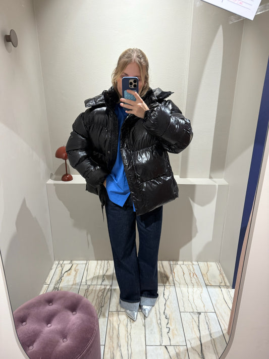 Oval Square Active Hood Jacket Black
