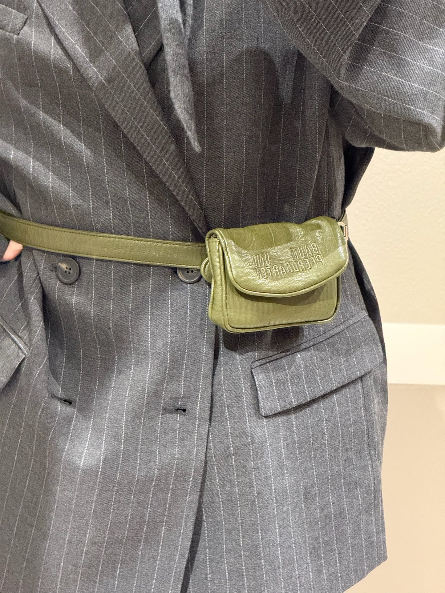 Baum und Pferdgarten Katelyn Belt