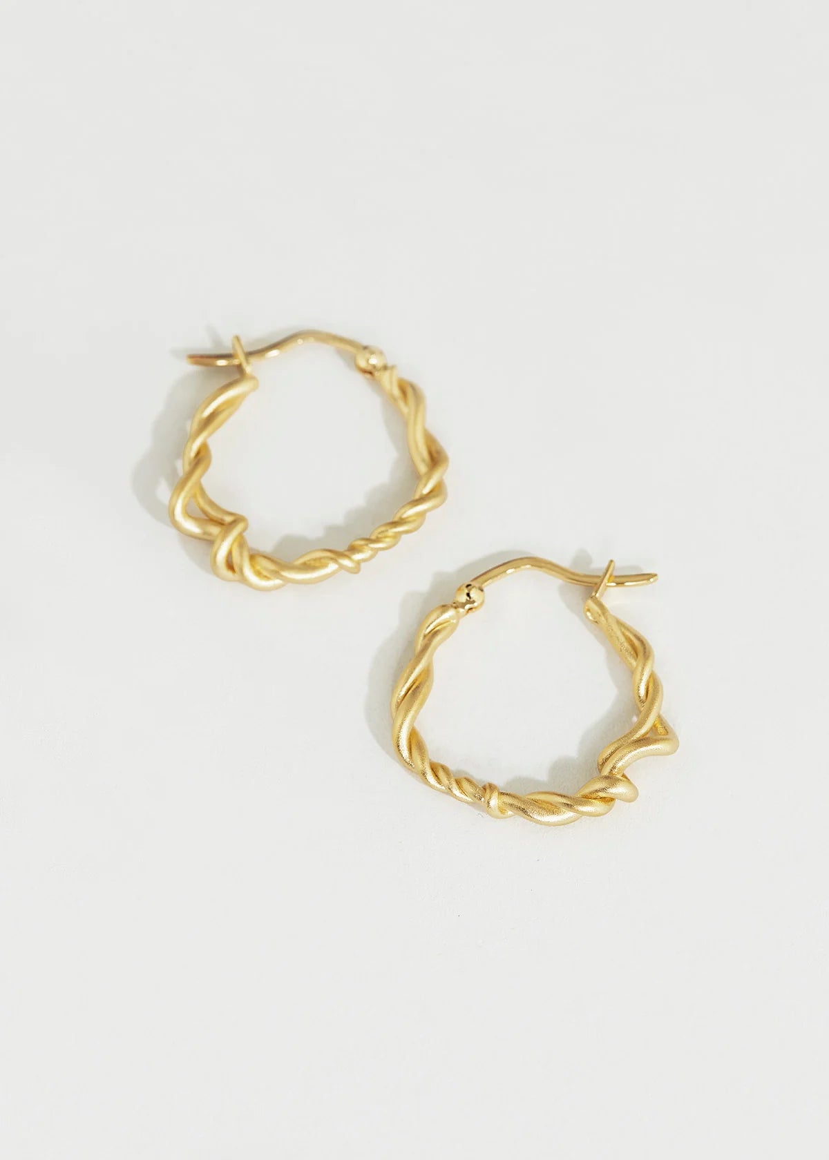 Trine Tuxen MILLE HOOP · GOLDPLATED