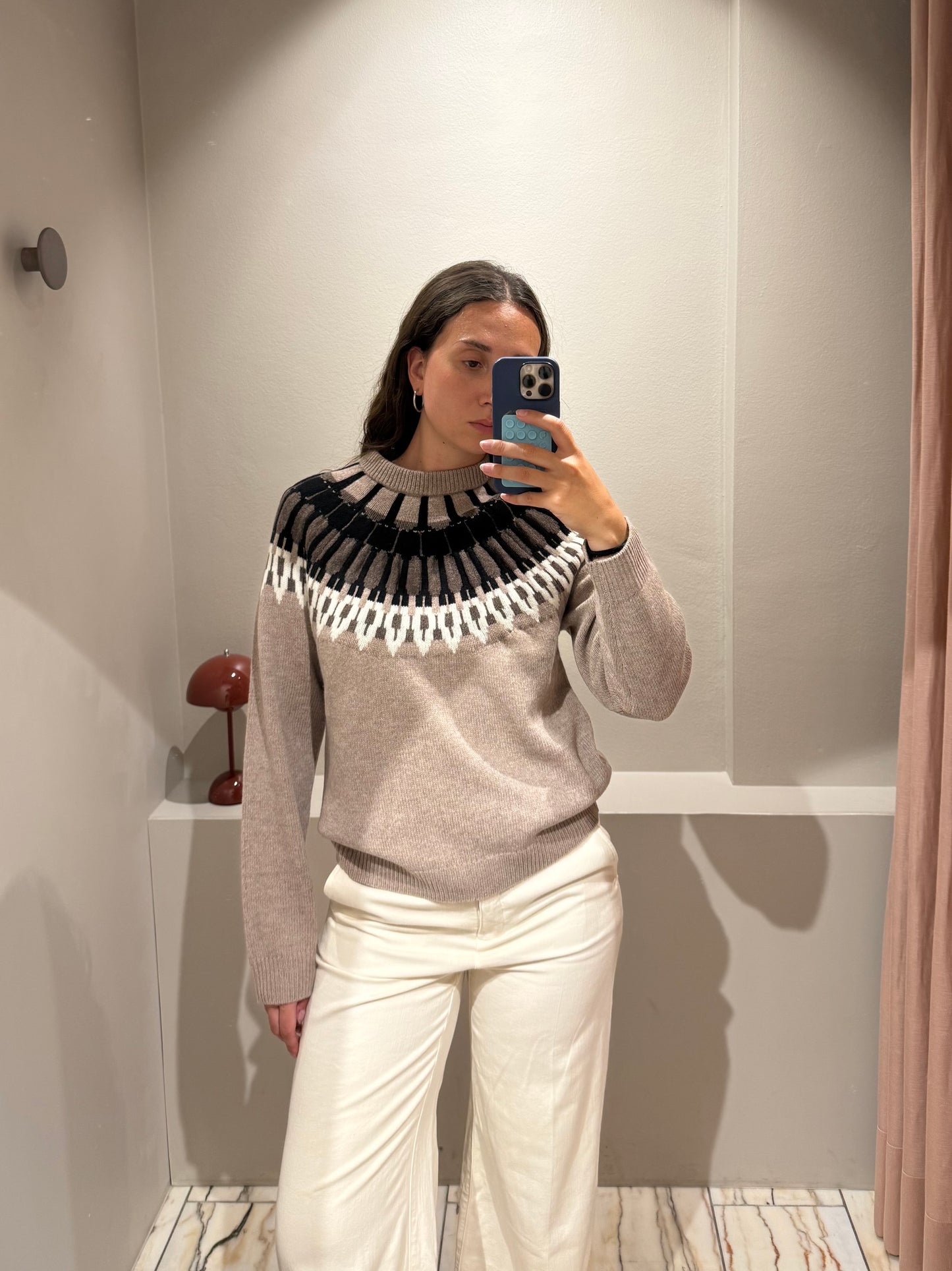 Arlo Pullover