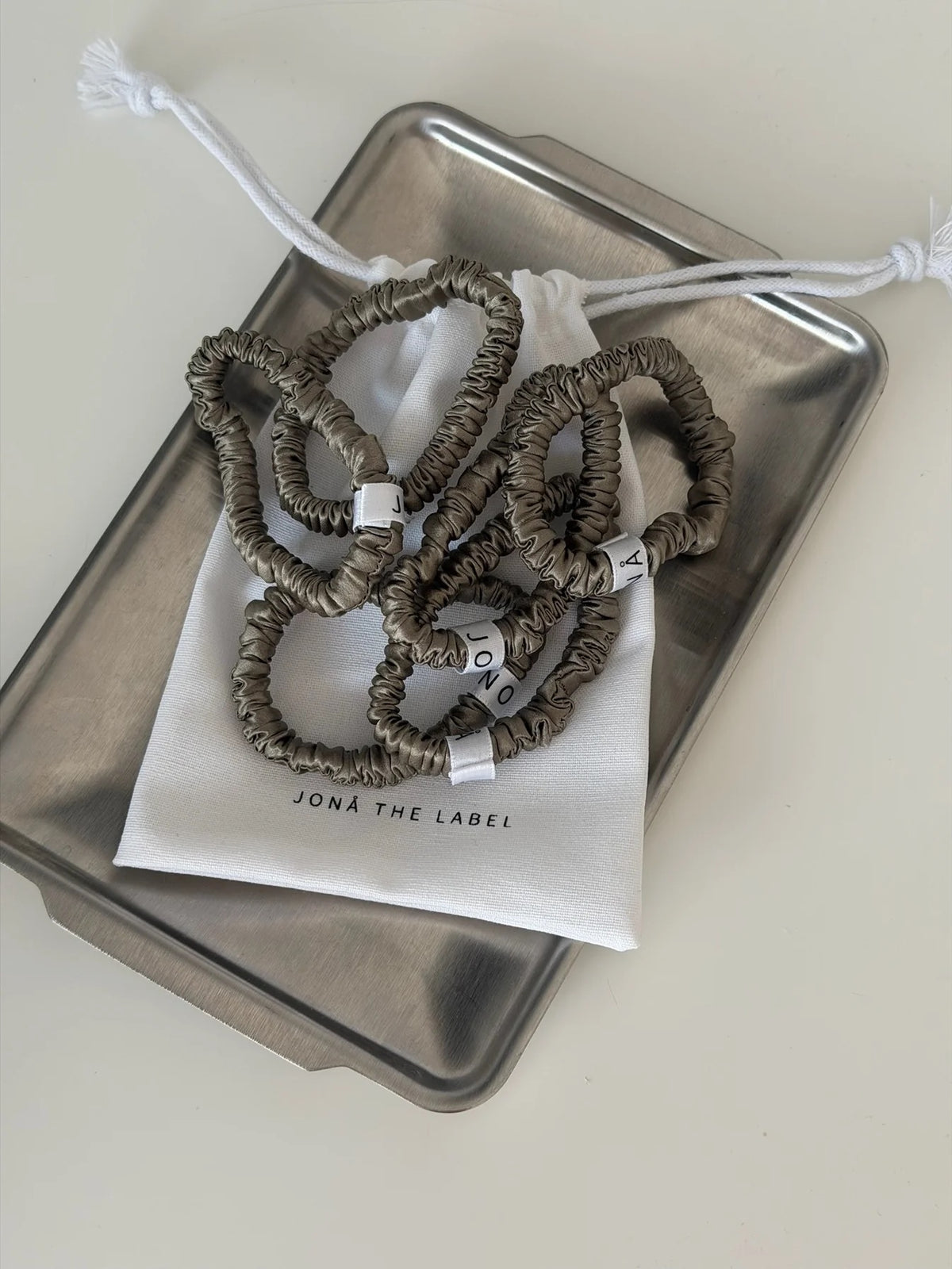 Essential Silk Scrunchies Khaki