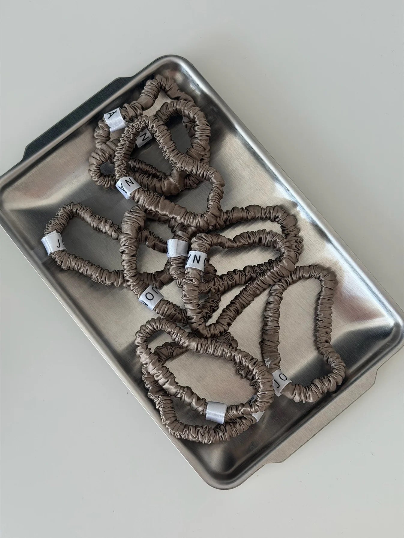 Essential Silk Scrunchies Taupe