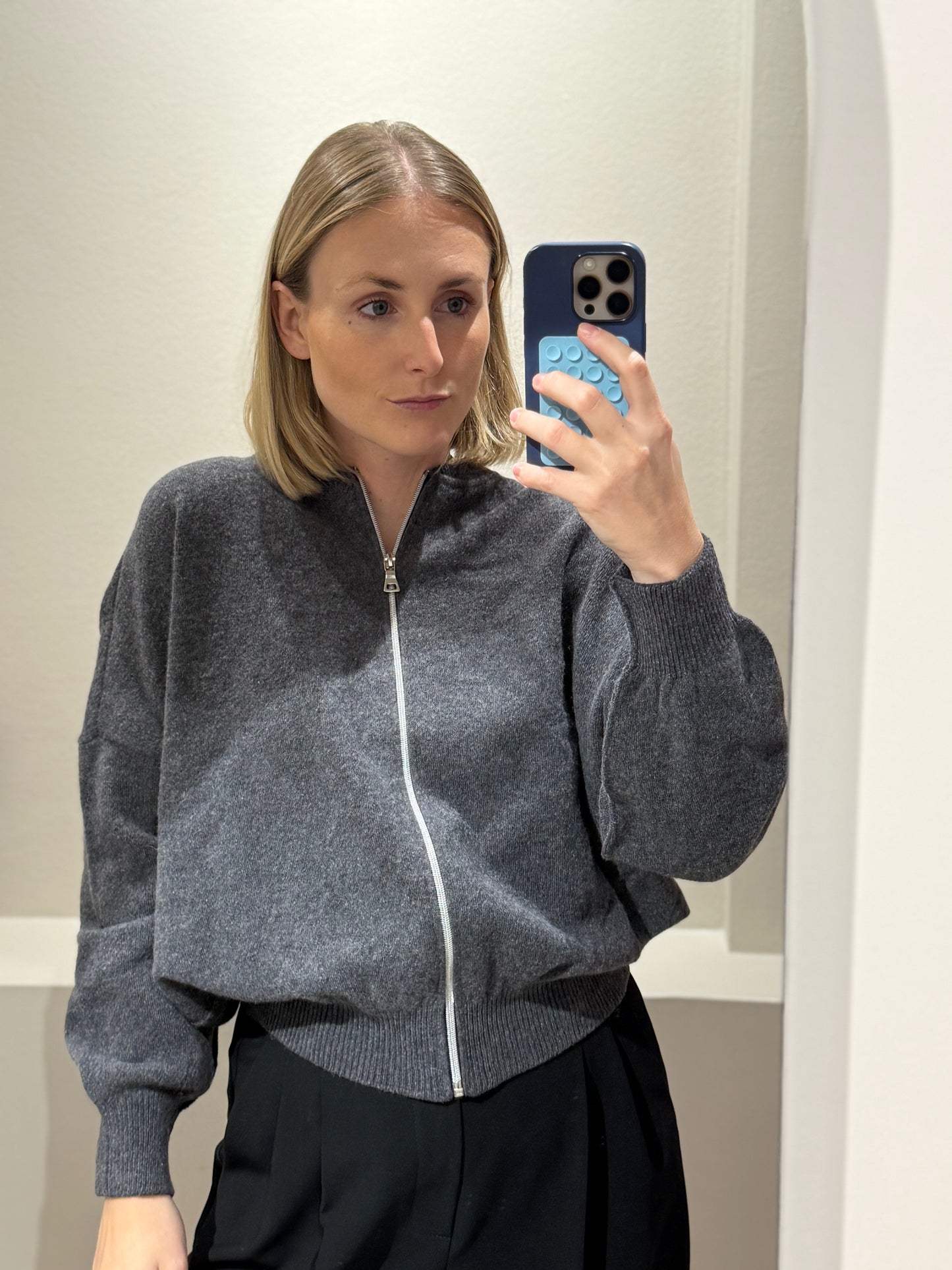 Grey Marl Jackie