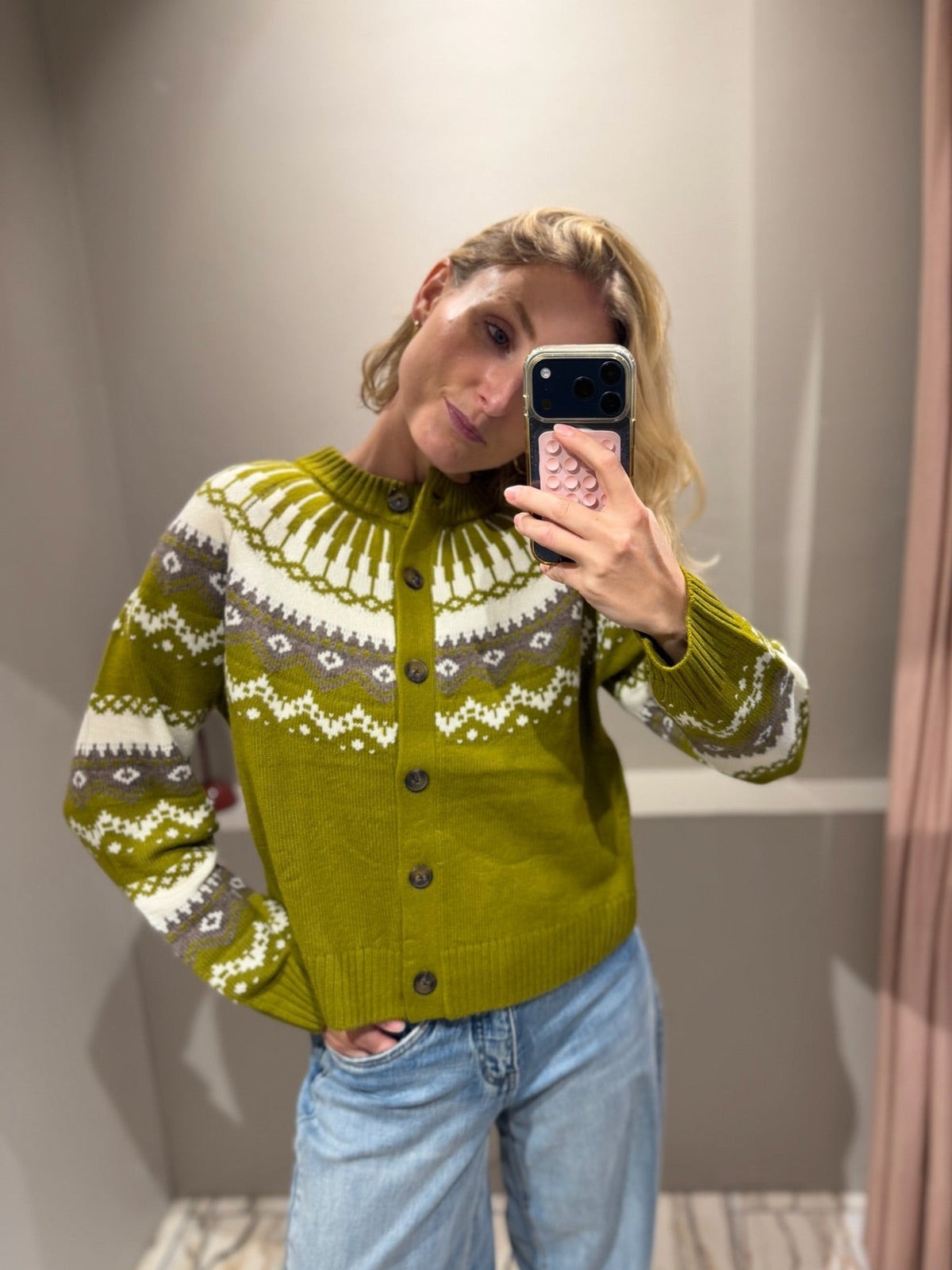 Gamori Cardigan