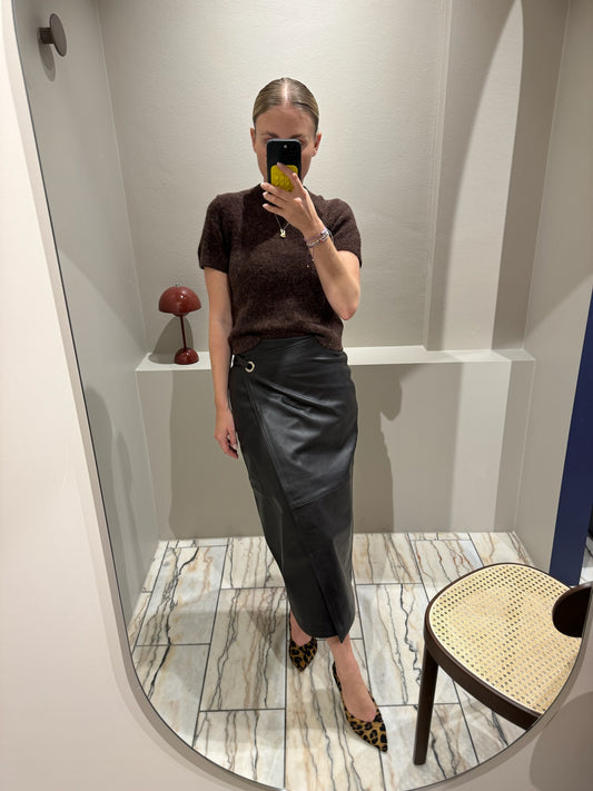 Oval Square Reflection Leather Skirt