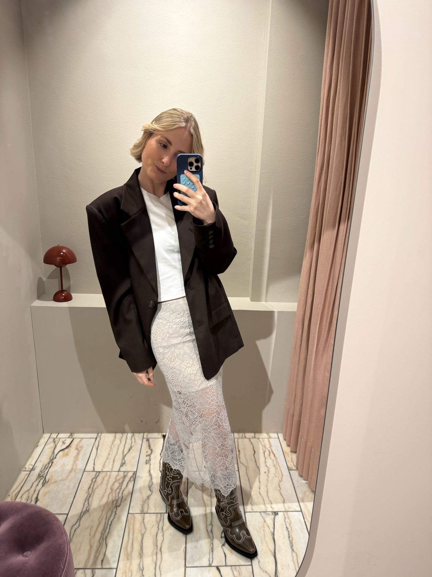 Rotate Lace Pencil Skirt