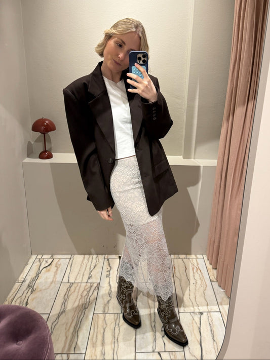 Lace Pencil Skirt