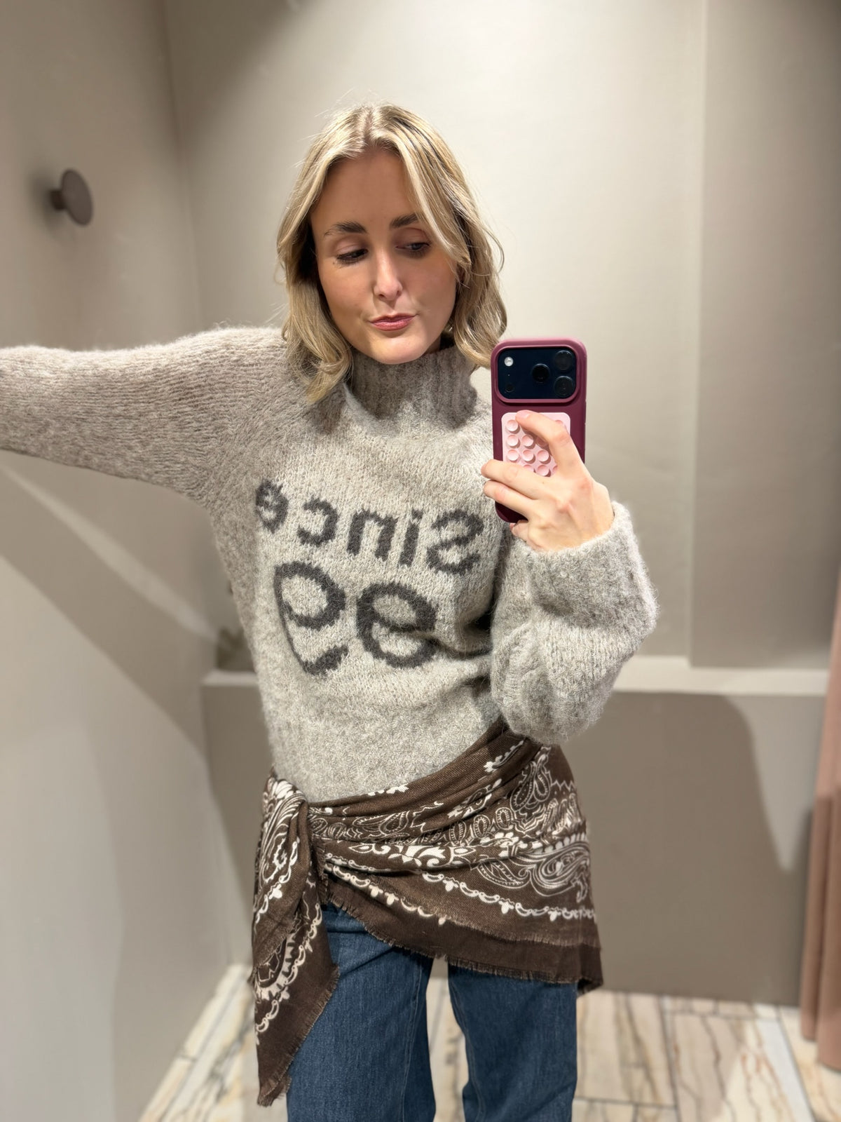 Celena Pullover