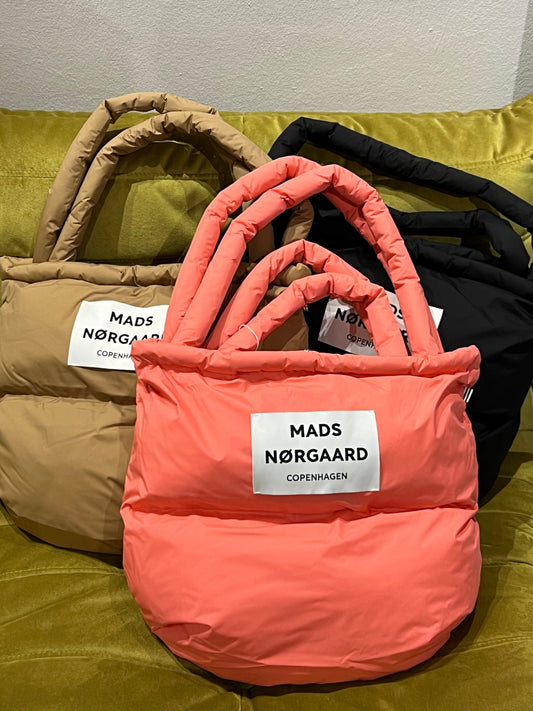 Mads Nørgaard Pillow Bag