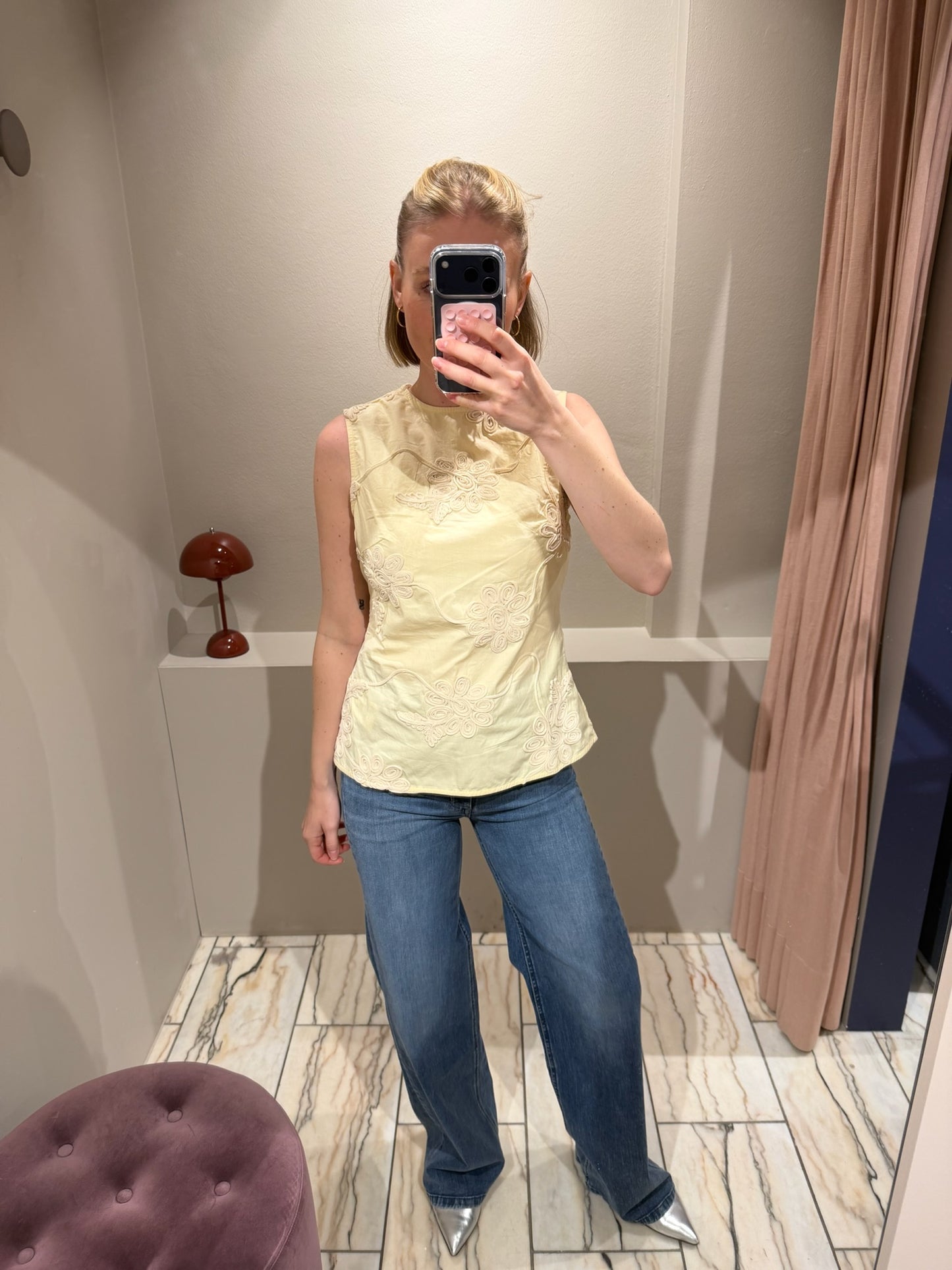 Rotate Flower Sleeveless Top