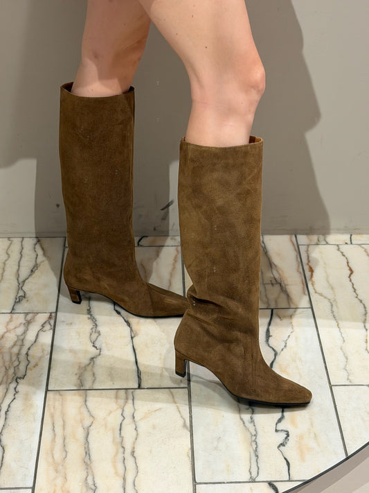 Tabac Suede Boots