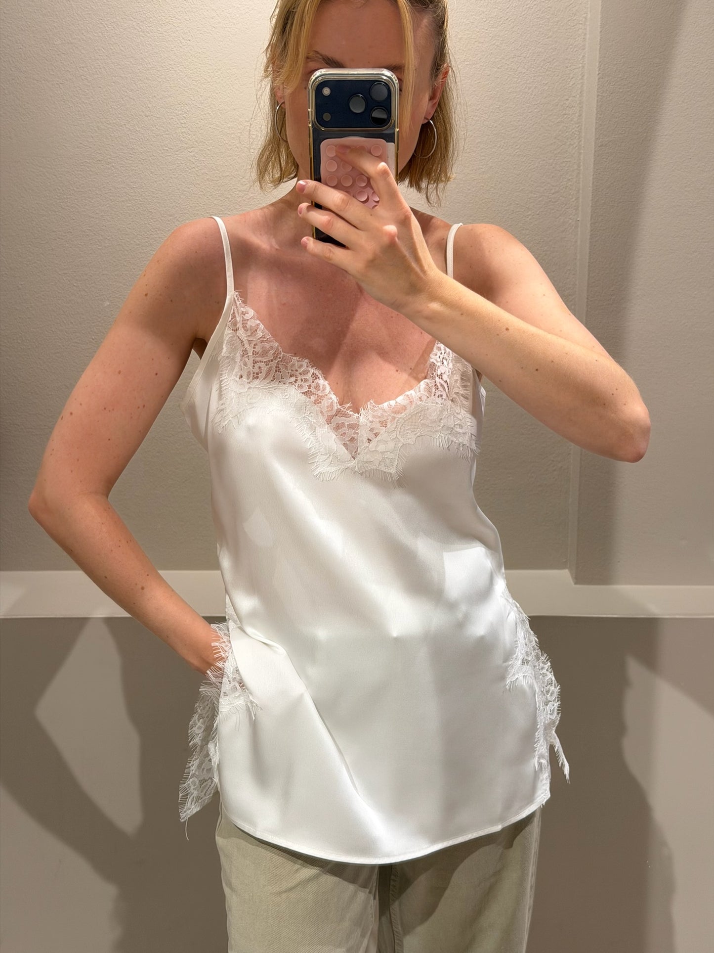 MWBrenda Lace Top