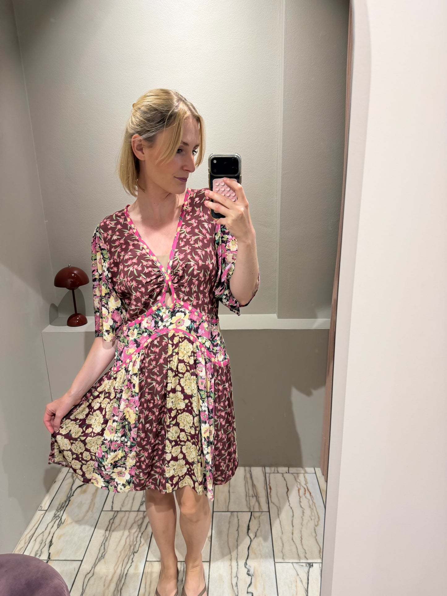 Indrea Kleid