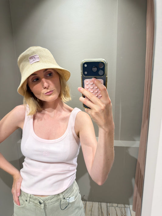 g-Hat