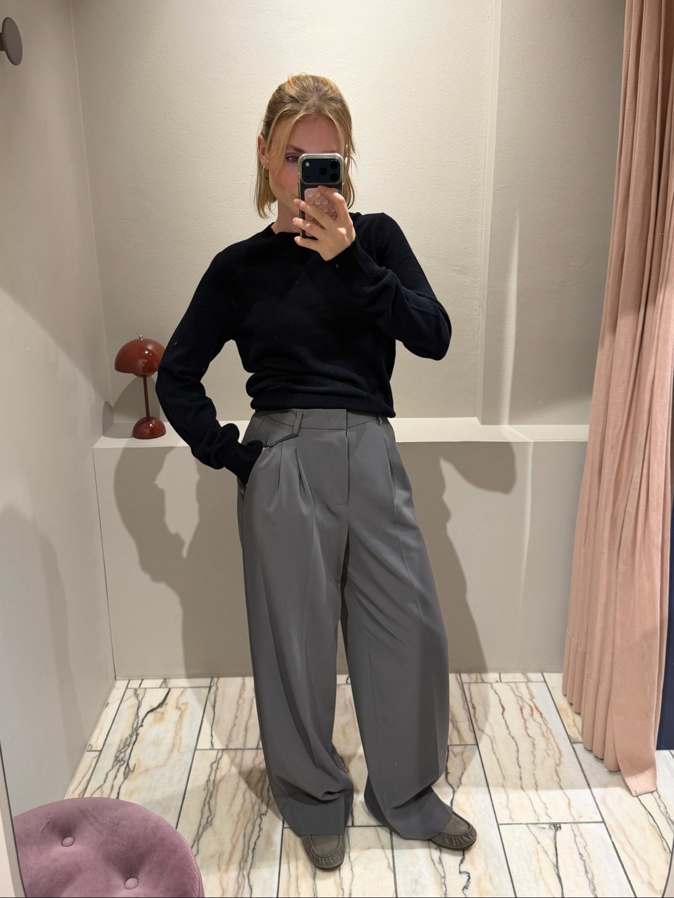 Noa Fluid Cade Hose Dunkelgrau